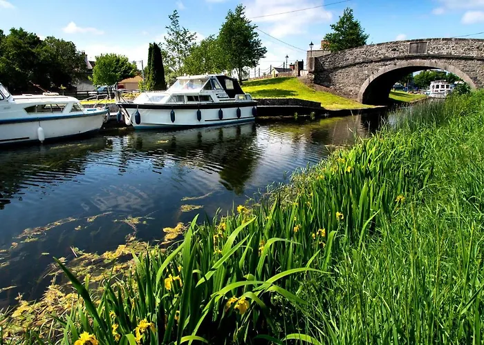 Дом отдыха Primrose *